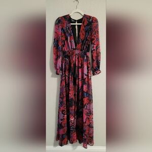 Bebe Women’s Maxi dress ASO Cassie Scerbo shorts open plunge chest size 0